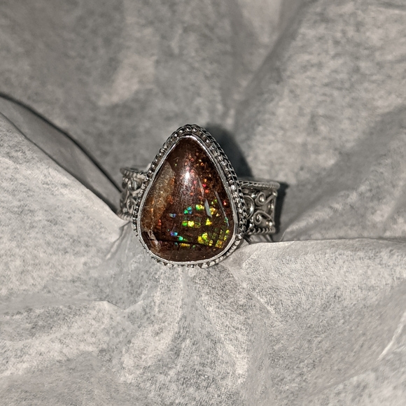 Ammolite .925 Silver, size 9 - Picture 6 of 14